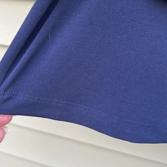 EUC New York & Company stretch, knotted front navy top - Picture 5 of 14